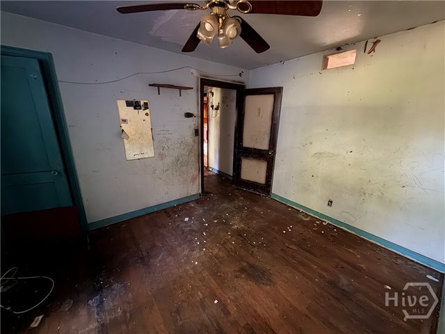 2156 New York Avenue, Savannah, GA 31404