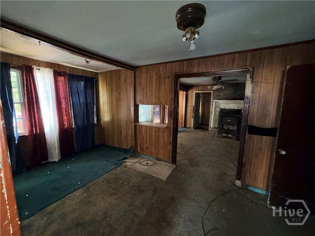 2156 New York Avenue, Savannah, GA 31404