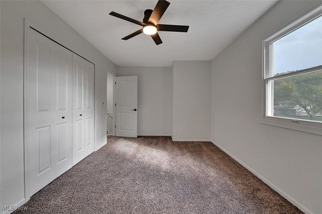 2309 Westport Drive, Akron, OH 44312