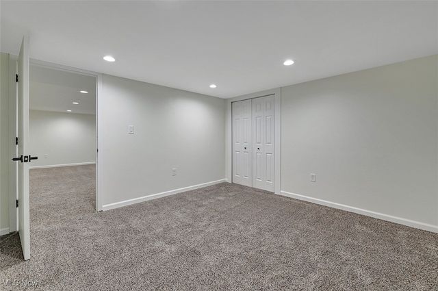 2309 Westport Drive, Akron, OH 44312