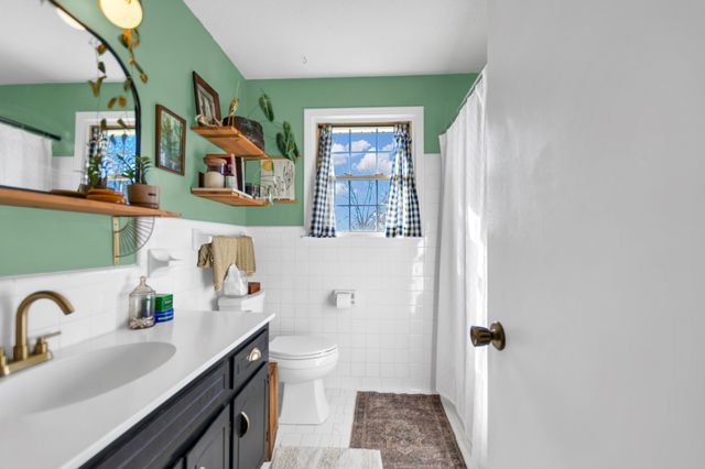 284 Stephanie Dr, Clarksville, TN 37042