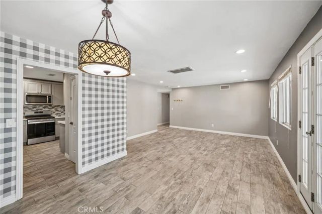 17316 Hawthorne Avenue, Fontana, CA 92335