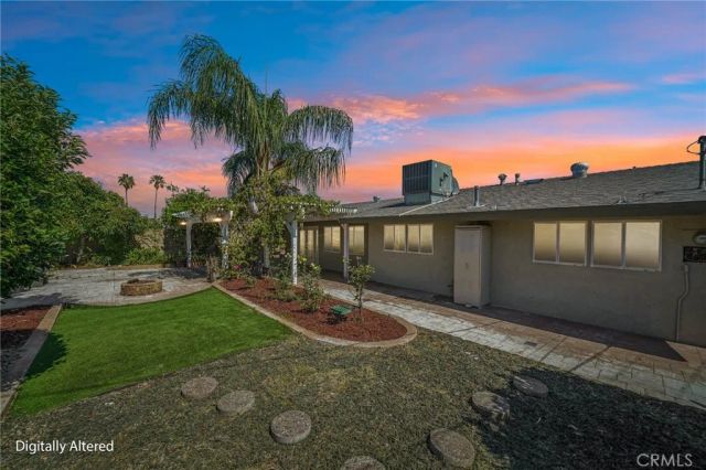 17316 Hawthorne Avenue, Fontana, CA 92335