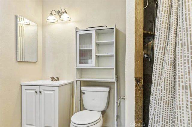 17316 Hawthorne Avenue, Fontana, CA 92335