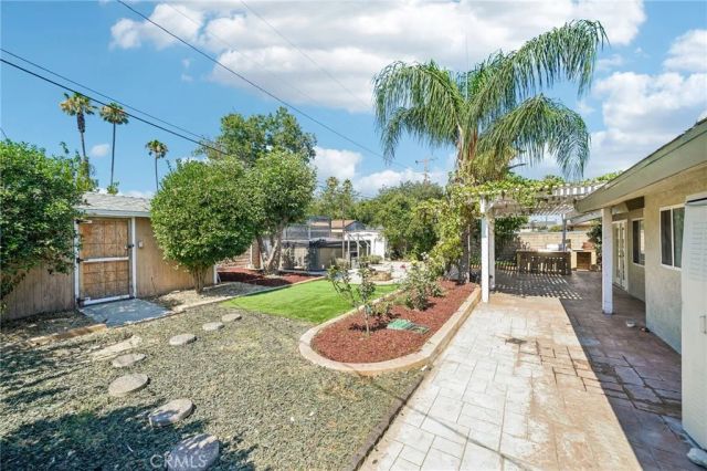 17316 Hawthorne Avenue, Fontana, CA 92335
