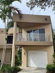 101 SE 15th Avenue E, Fort Lauderdale, FL 33301
