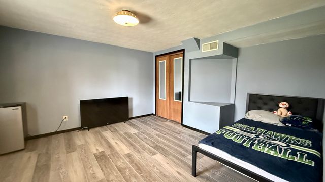 5863 Alma Drive, Rockford, IL 61108