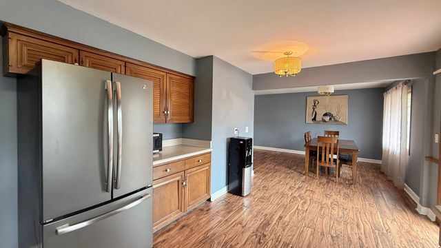 5863 Alma Drive, Rockford, IL 61108