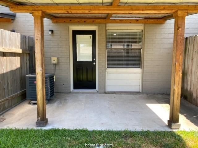 1401 Airline B Drive B, College Station, TX 77845