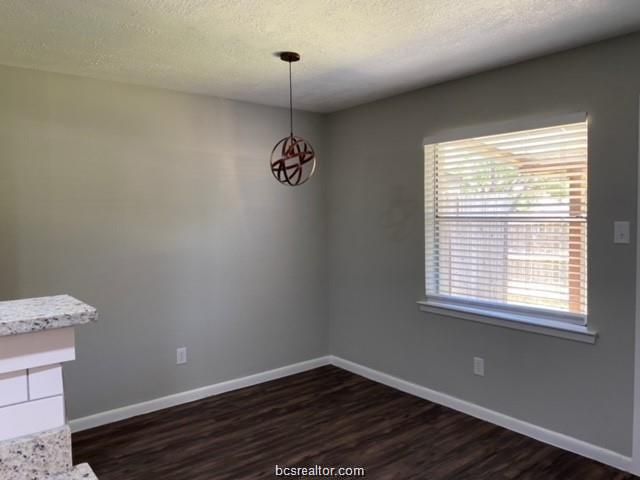 1401 Airline B Drive B, College Station, TX 77845