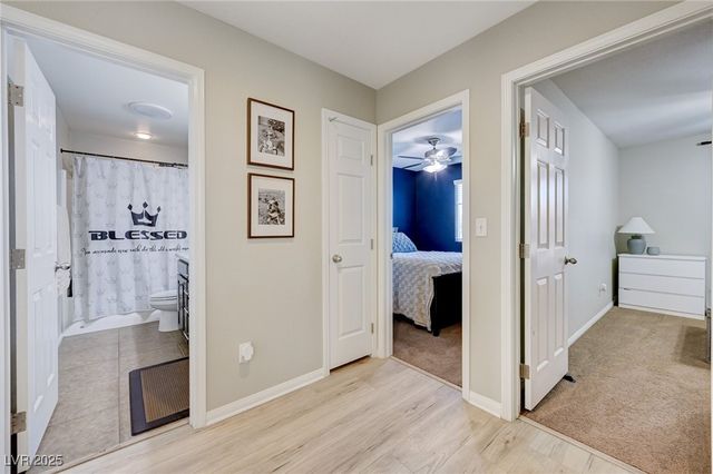 7497 Glimmering Sun Avenue, Las Vegas, NV 89178