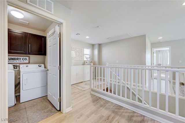 7497 Glimmering Sun Avenue, Las Vegas, NV 89178