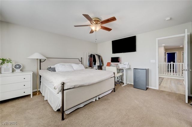 7497 Glimmering Sun Avenue, Las Vegas, NV 89178