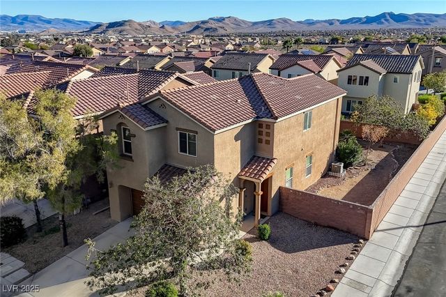 7497 Glimmering Sun Avenue, Las Vegas, NV 89178