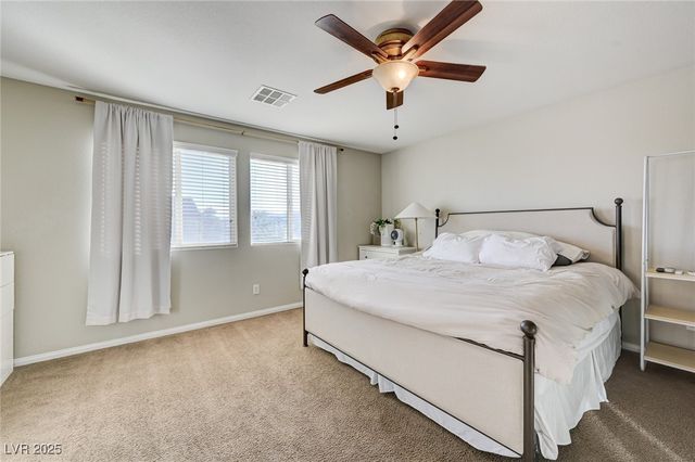 7497 Glimmering Sun Avenue, Las Vegas, NV 89178