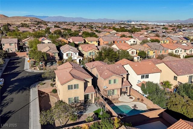 7497 Glimmering Sun Avenue, Las Vegas, NV 89178