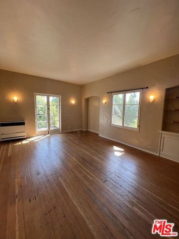 476 Landfair Avenue 105, Los Angeles, CA 90024
