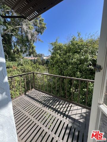 476 Landfair Avenue 105, Los Angeles, CA 90024