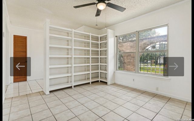 7947 Forest Flame, San Antonio, TX 78239