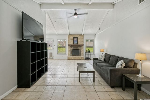 7947 Forest Flame, San Antonio, TX 78239