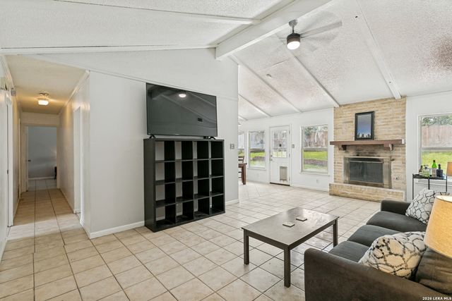 7947 Forest Flame, San Antonio, TX 78239