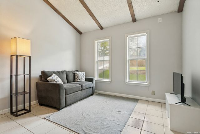 7947 Forest Flame, San Antonio, TX 78239