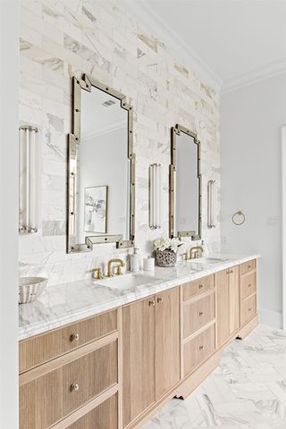 5827 Del Roy Drive, Dallas, TX 75230