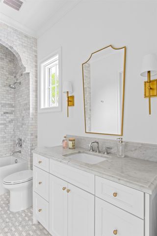 5827 Del Roy Drive, Dallas, TX 75230