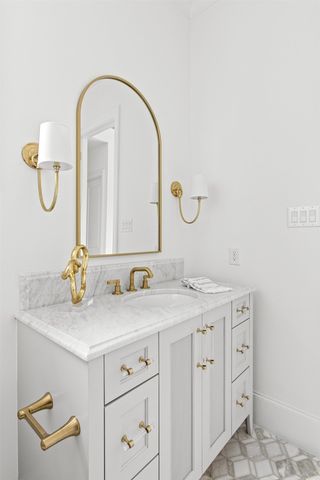 5827 Del Roy Drive, Dallas, TX 75230