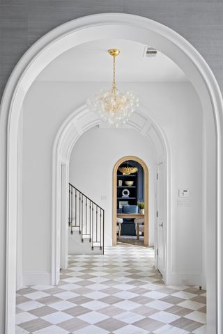 5827 Del Roy Drive, Dallas, TX 75230