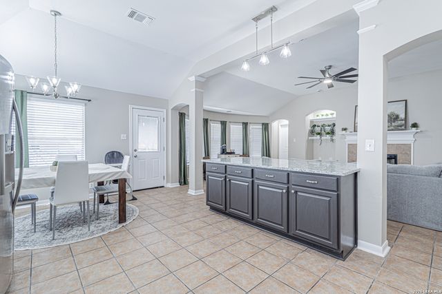 1815 Indian Paint Brush, San Antonio, TX 78232