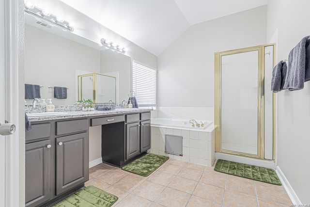 1815 Indian Paint Brush, San Antonio, TX 78232