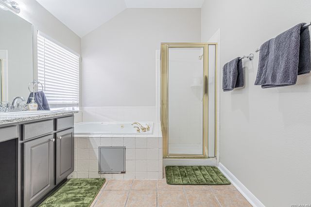 1815 Indian Paint Brush, San Antonio, TX 78232