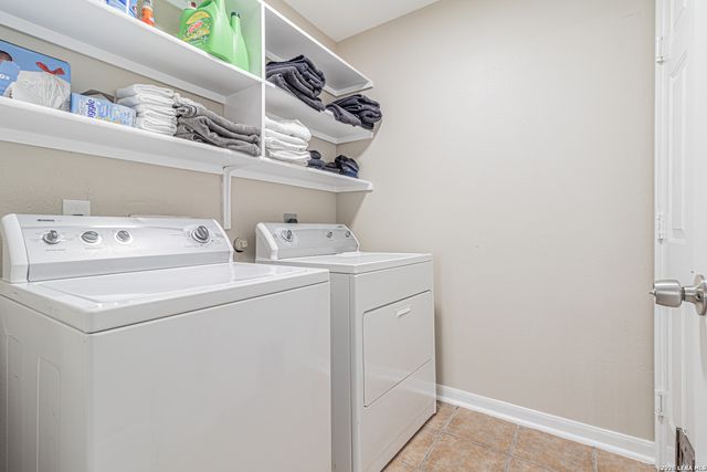 1815 Indian Paint Brush, San Antonio, TX 78232