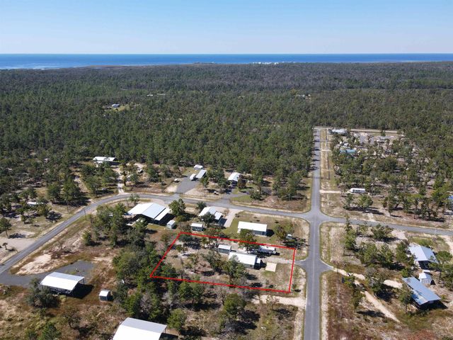 196 Leslie Lane, Perry, FL 32348