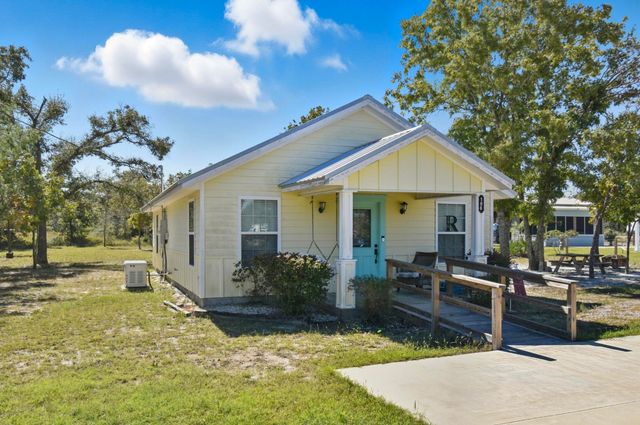 196 Leslie Lane, Perry, FL 32348