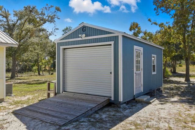 196 Leslie Lane, Perry, FL 32348