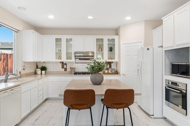 2603 Bellows St, Davis, CA 95618