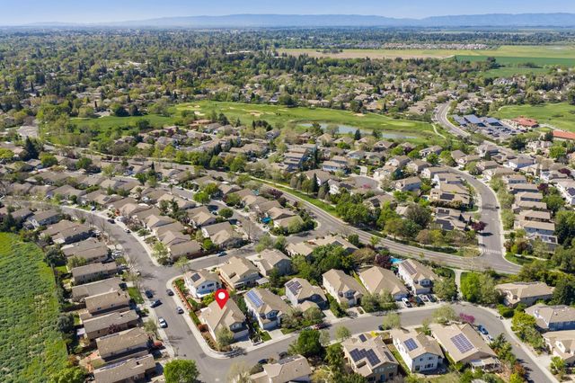 2603 Bellows St, Davis, CA 95618