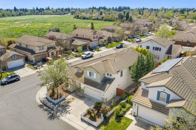 2603 Bellows St, Davis, CA 95618