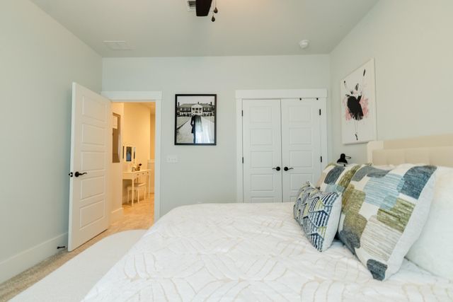 226 Oak Park Street, Summerville, SC 29486