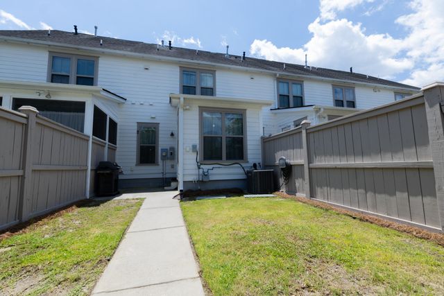 226 Oak Park Street, Summerville, SC 29486