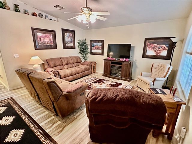 1780 E Bear Creek Way, Fort Mohave, AZ 86426