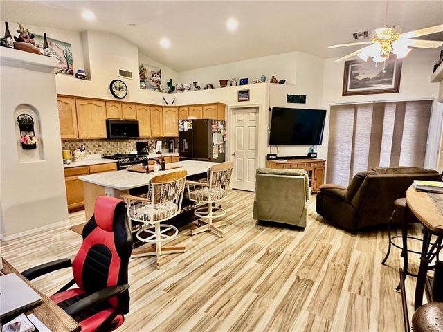 1780 E Bear Creek Way, Fort Mohave, AZ 86426