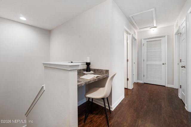 2010 SHERIDAN Lane, Jacksonville, FL 32207