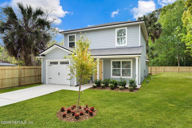 2010 SHERIDAN Lane, Jacksonville, FL 32207