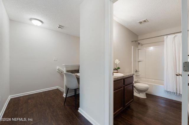 2010 SHERIDAN Lane, Jacksonville, FL 32207