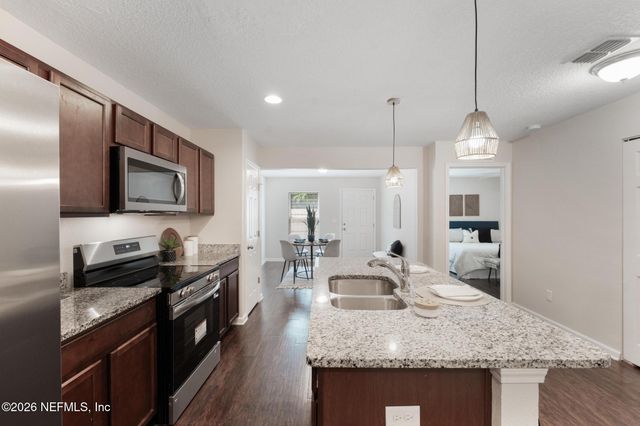 2010 SHERIDAN Lane, Jacksonville, FL 32207