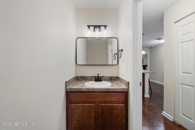 2010 SHERIDAN Lane, Jacksonville, FL 32207