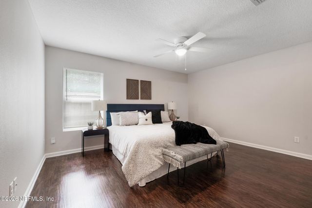 2010 SHERIDAN Lane, Jacksonville, FL 32207